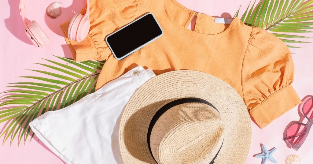 Summer clothes and a fedora hat some of the things to pack for Florida.