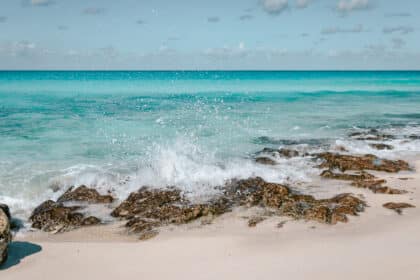 Bimini travel guide photo of a beach in Bimini, Bahamas.