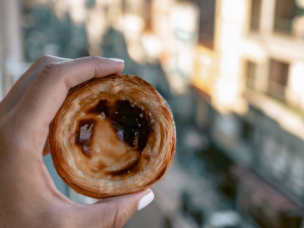 Pastel de nata from Manteigaria a must eat in this Porto food guide. 