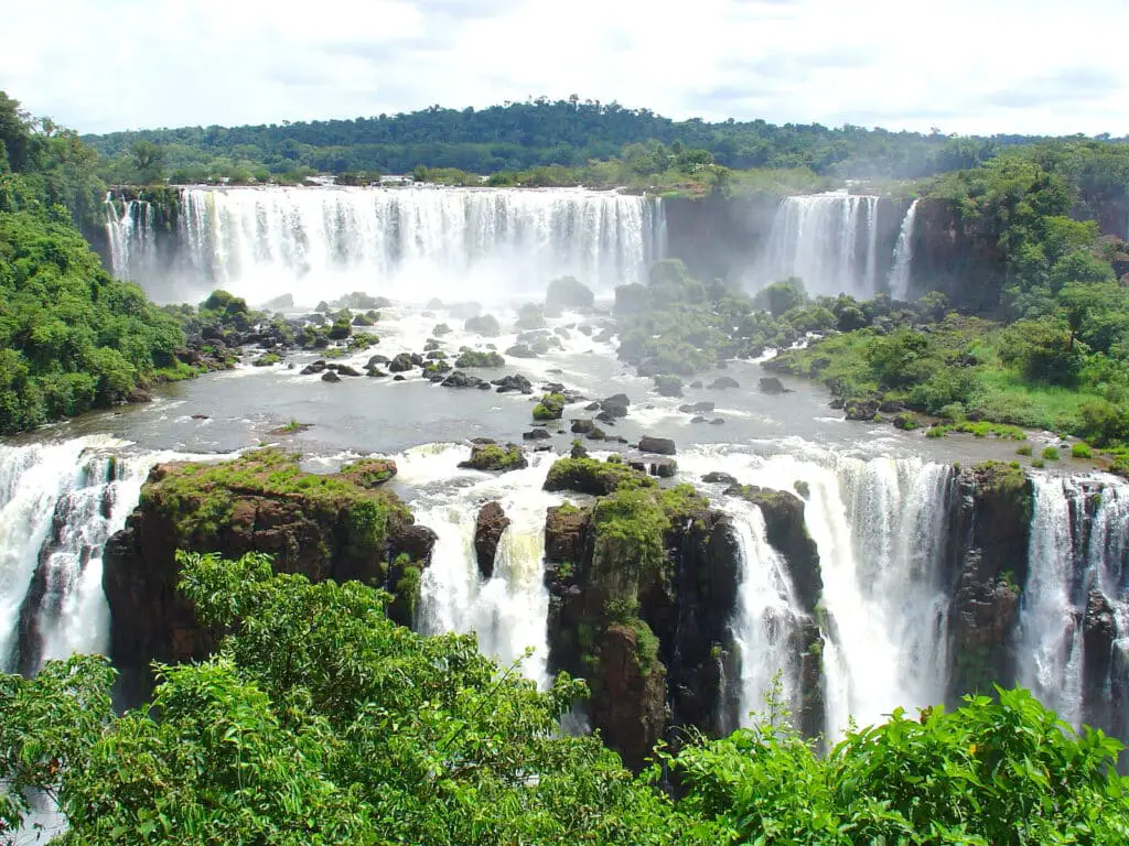 Argentina captions photo of the Iguazu Falls. 