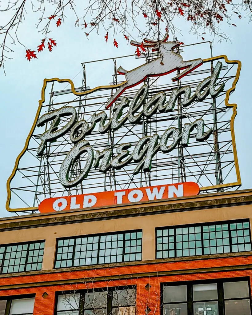 Day trip to Portland from Seattle. Portland, Oregon welcome sign. 