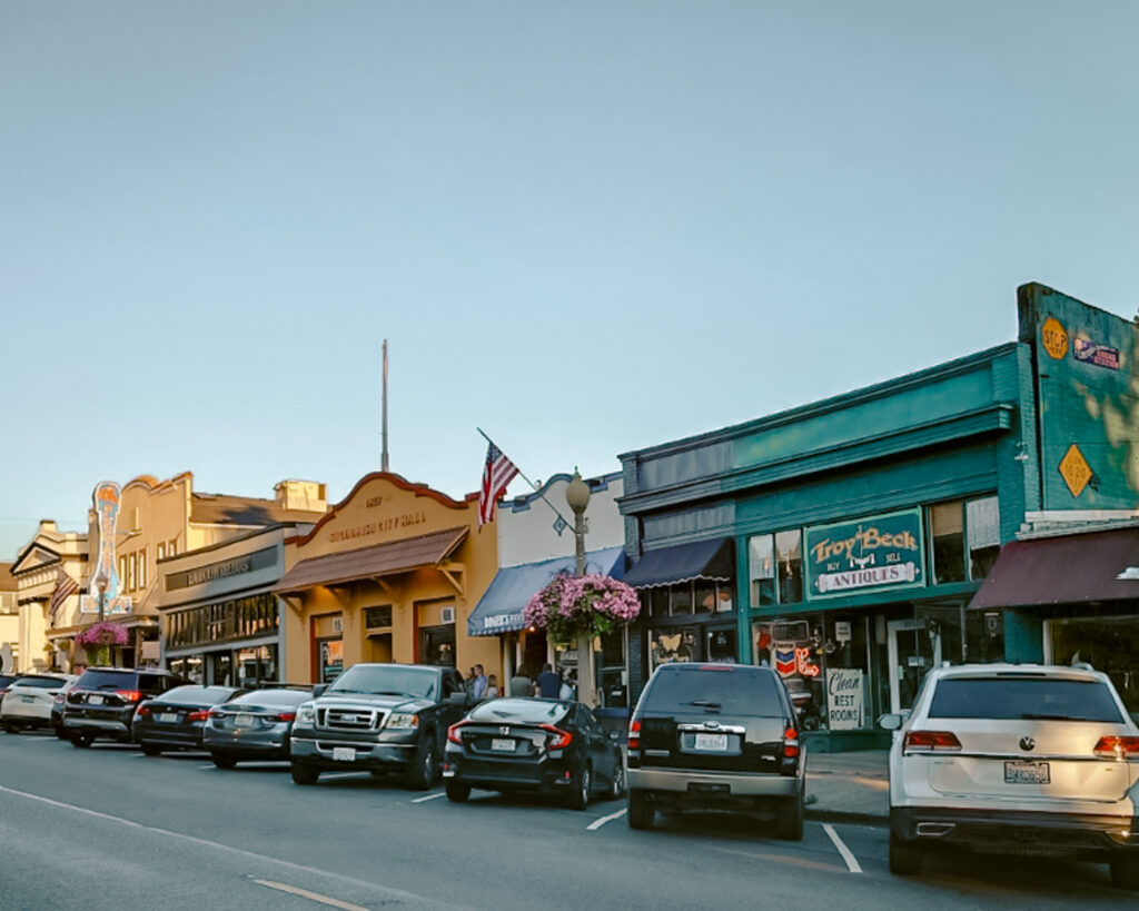 One of the best day trips from Seattle to  Snohomish. 