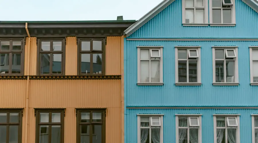 Reykjavik airport transfer photo of colorful homes in Reykjavik, Iceland.